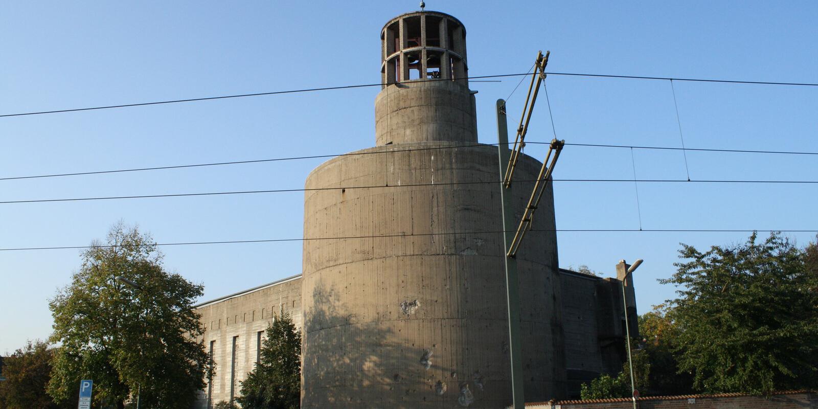 Ehemalige Bunkerkirche Kirche St. Sakrament Düsseldorf Heerdt