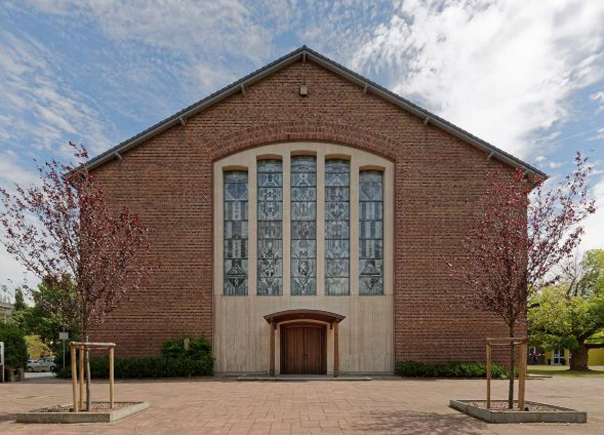St. Maria, Hilfe der Christen