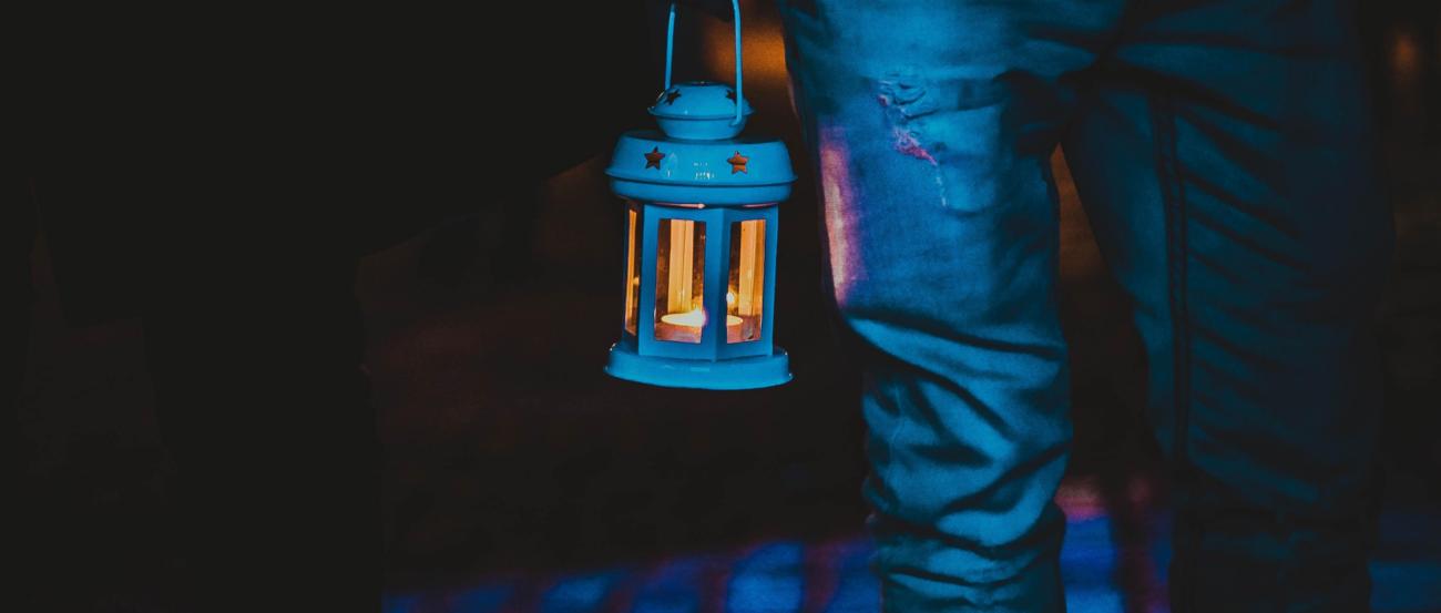 Laterne (c) Janusz Walczak | Pixabay Laterne Friedenslicht