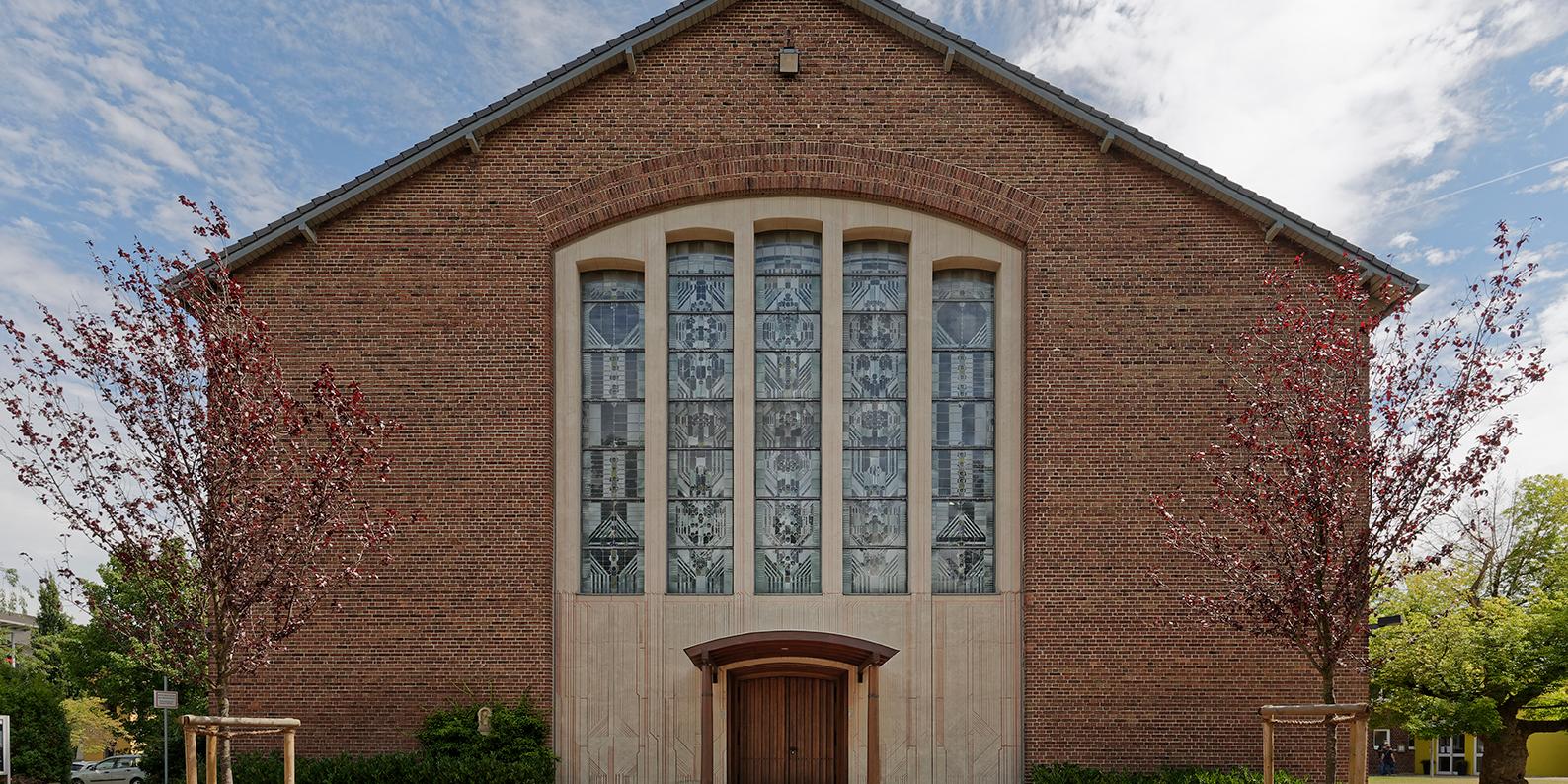 Kirche St. Maria, Hilfe der Christen